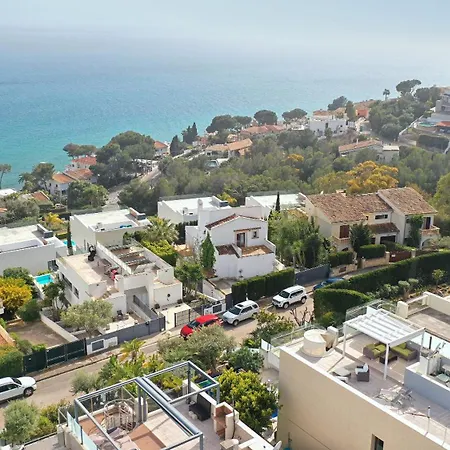 Sky 2 Holiday home